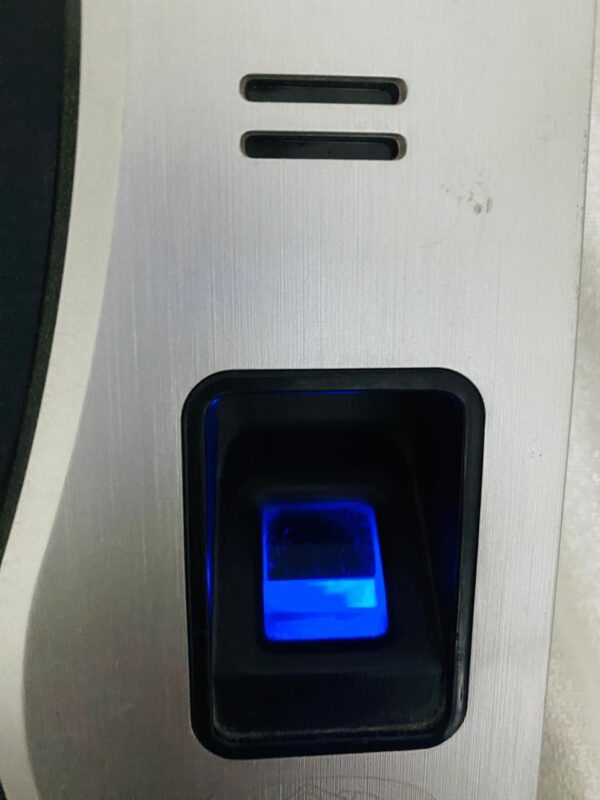 Attendance machine - Image 4